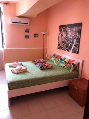 Cali-Formia B&B, Formia